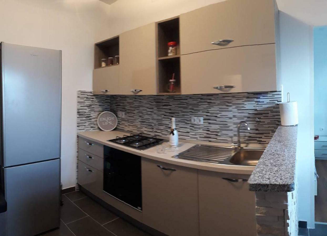 App Lana Apartment Crikvenica Luaran gambar